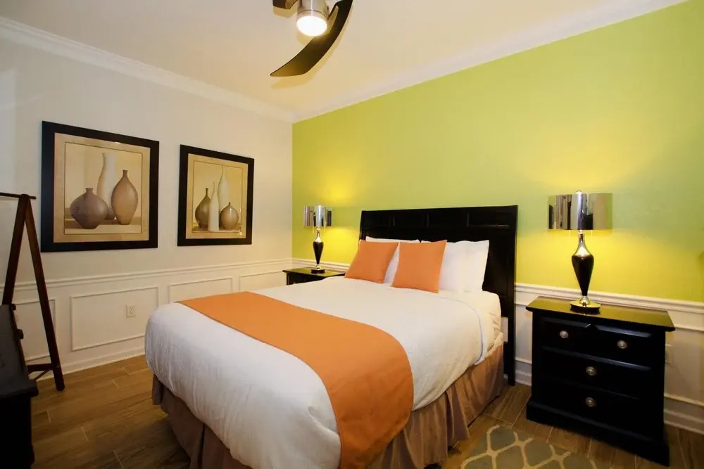Vista Cay Luxury Lakeview 4 Bedroom Condo 3095