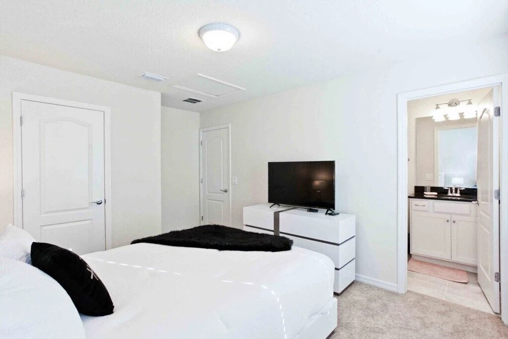 @westside Pool With Game Room & Video Game 5 Bedroom Home