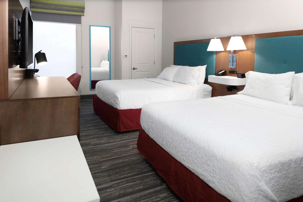 Hampton Inn by Hilton Concord/Bow