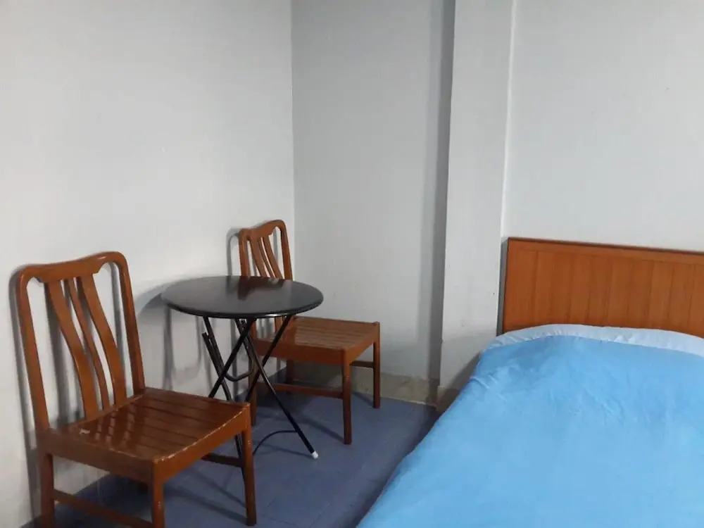 White Orchid Inn I