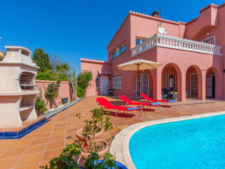Holiday Home Requesens by Interhome