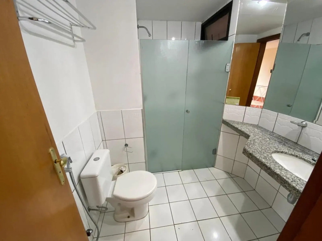 LUUPI - Flats Particulares - 1 Quarto - TURISMO