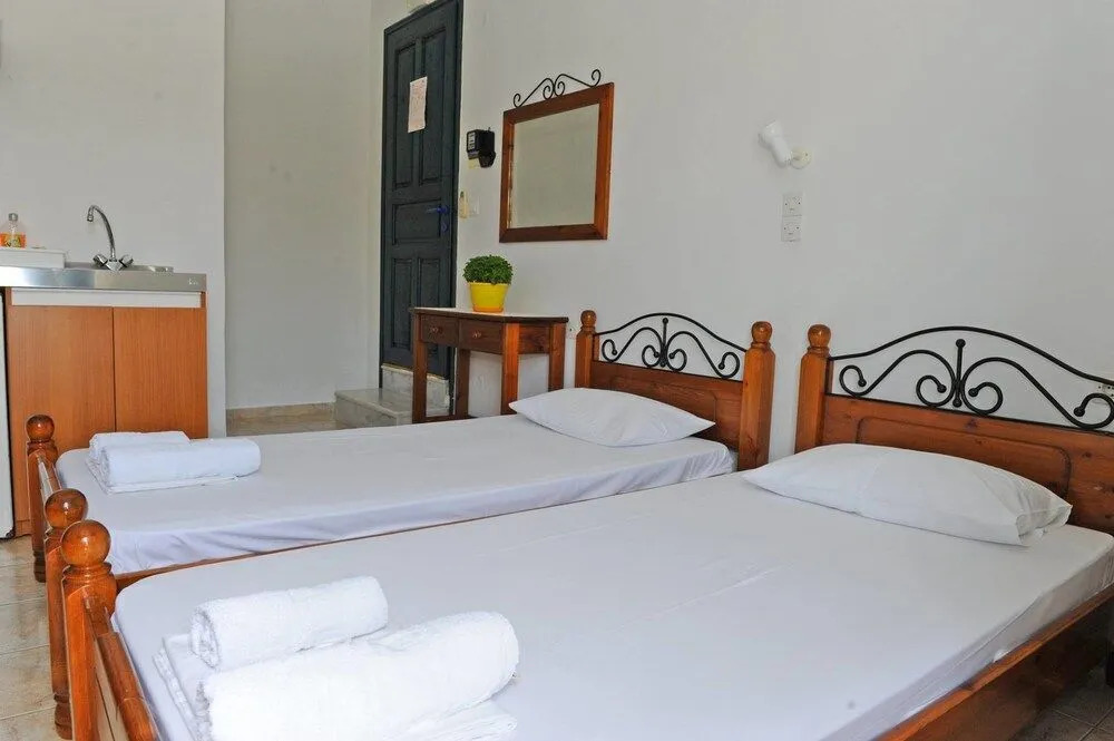 Morfeas Hotel