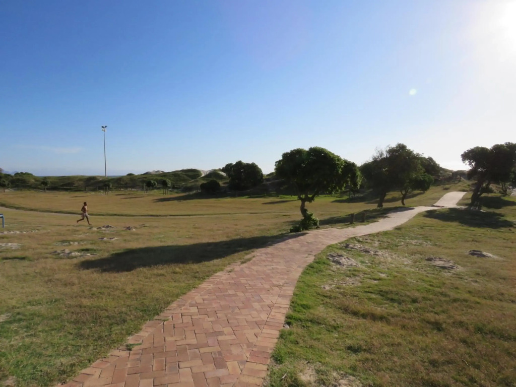 Winelands beach cottage