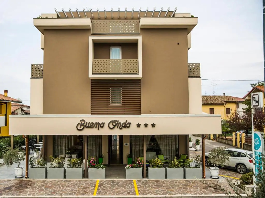 Hotel Buena Onda