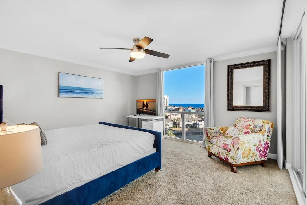 Shoreline Towers 3092