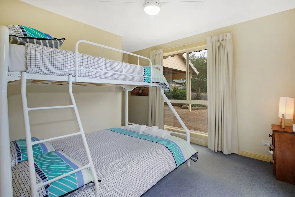 Alpine Vista - Short walk to town centre