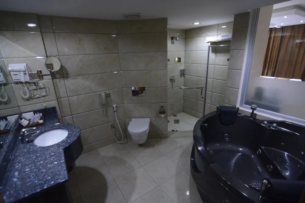 City Center Hotel