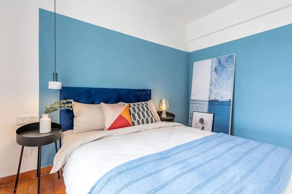 Locals Boutique Apartment Lujiang No.2