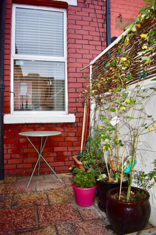 Newly Refurbished 2 Bedroom Terraced House in Dublin
