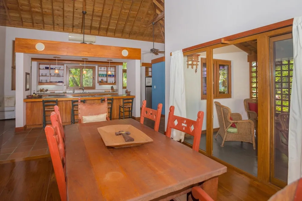Casa Palmera 2 Bedroom Home by RedAwning