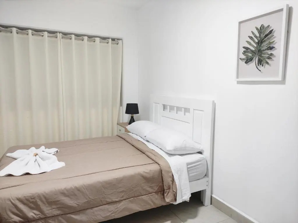 Maxy's Inn Hotel & Suite