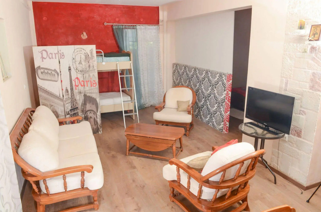 Home Suites