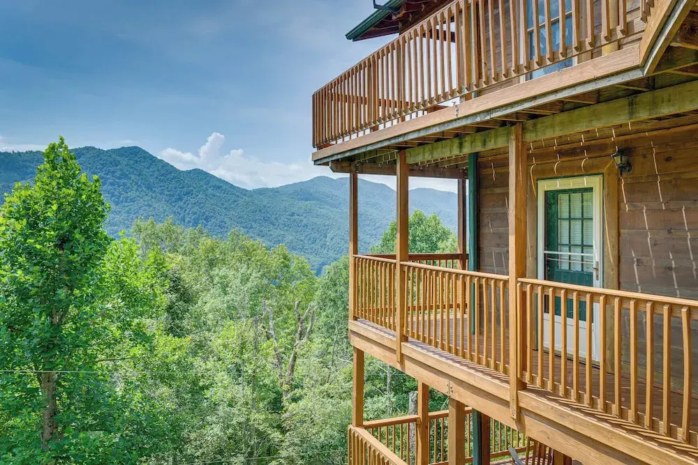 'skyview Retreat' Cabin w/ Mountain Views!