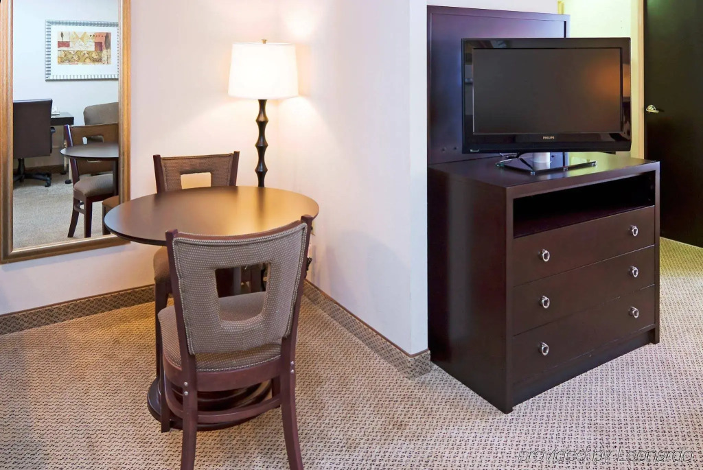 Holiday Inn Express Hotel & Suites Kendall East-Miami by IHG