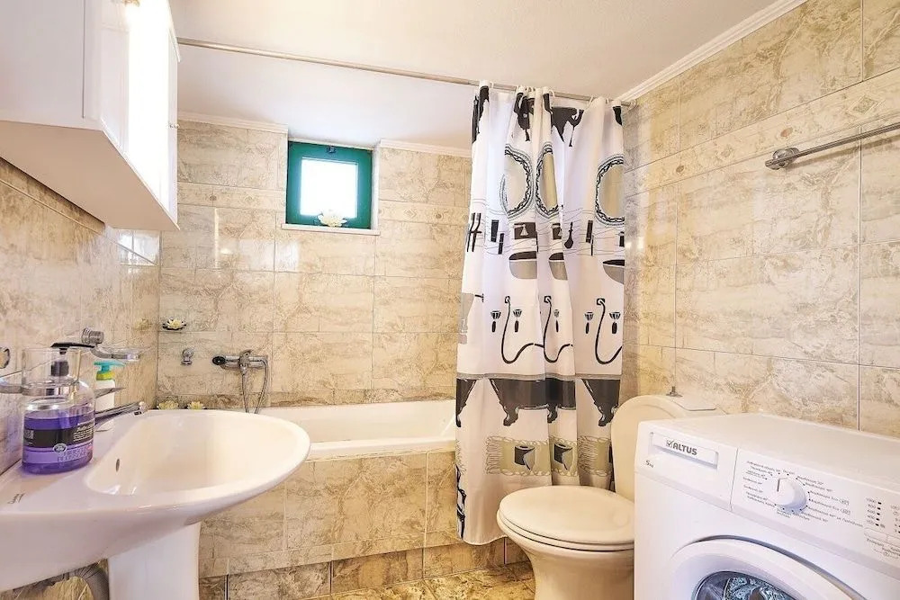 Achilleas Apartments with Sea View