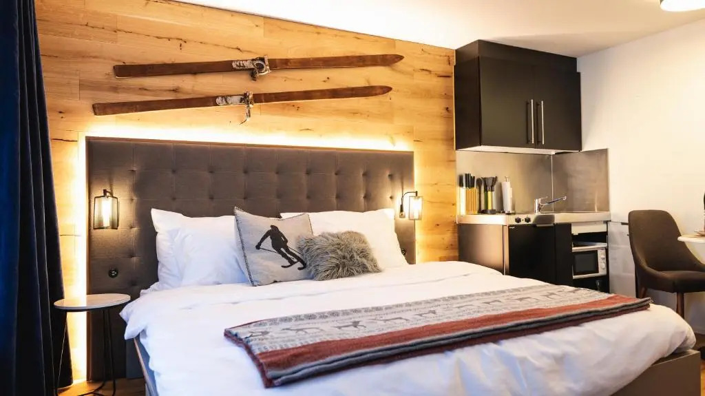 Wunderstay Alpine 403 Centric Studio Balcony/View