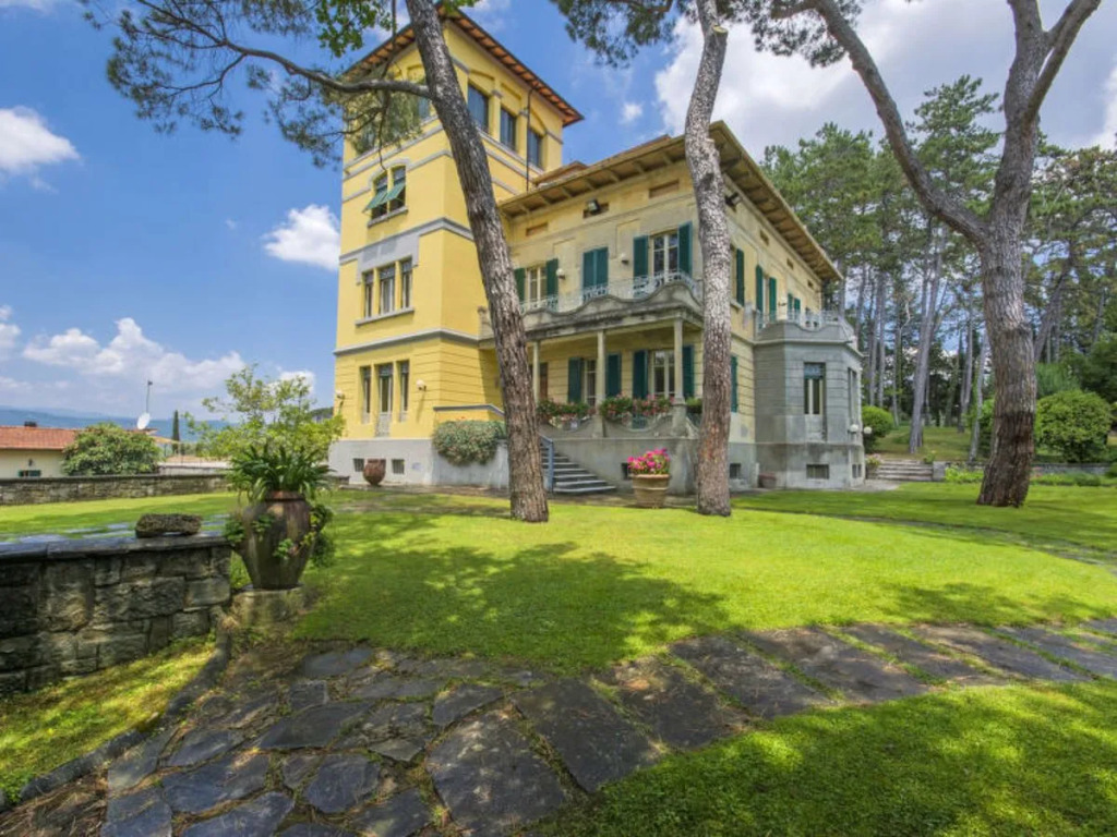 Villa Poggio Patrignone-1 by Interhome