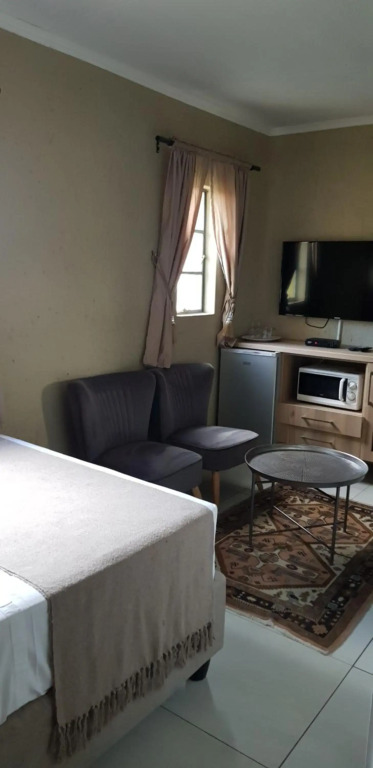 Salas Stay, Midrand