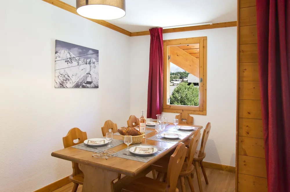 Résidence Odalys Le Hameau et les Chalets de la Vallée dOr