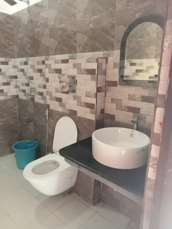 Pallavi Home Stay