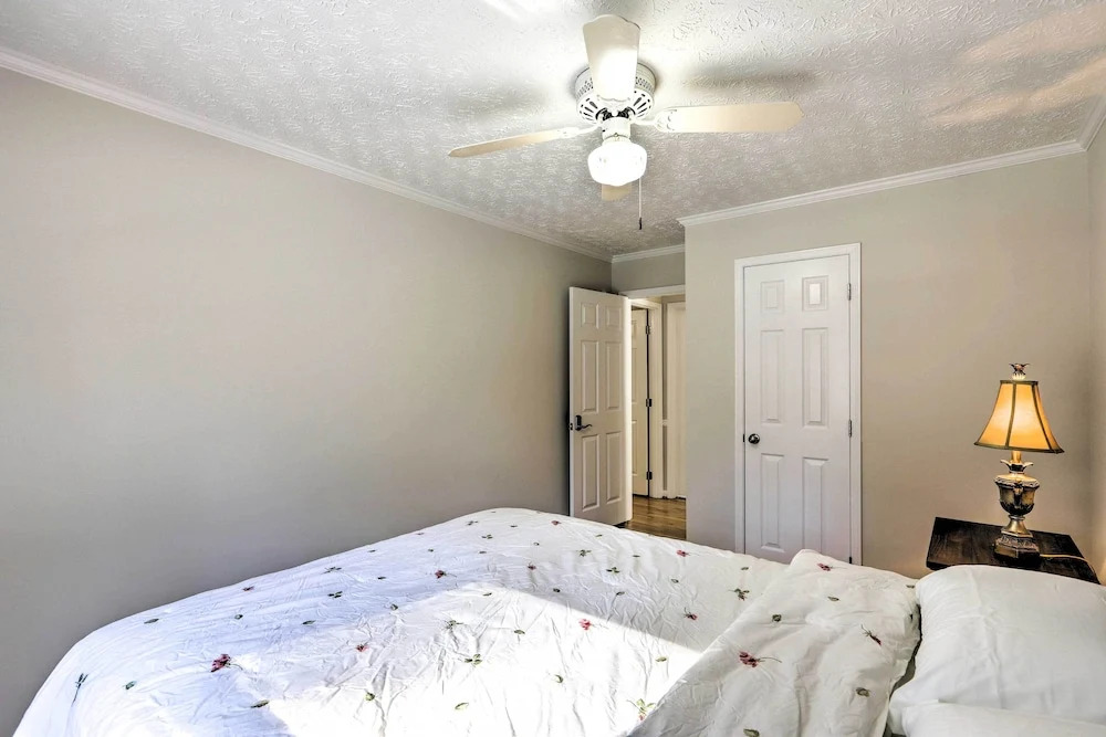 Immaculate Suwanee House w/ Pool & Game Room!