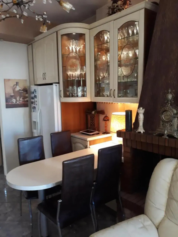 Mandy's complete luxury flat