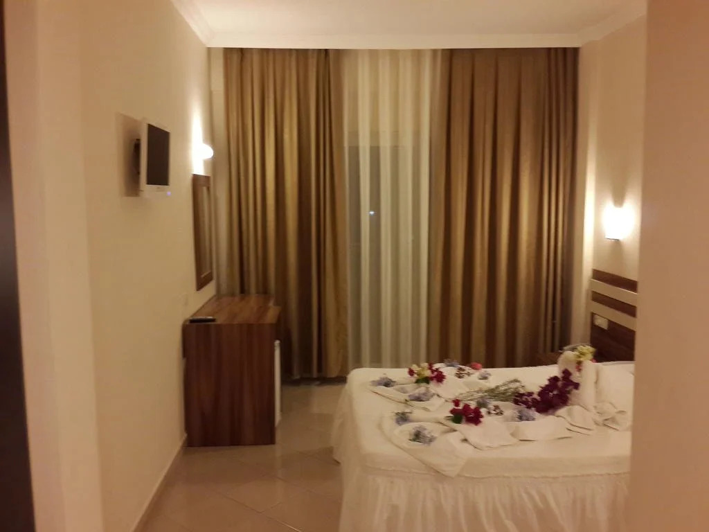Kurt Hotel