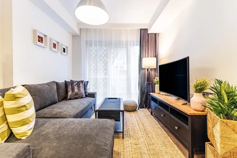 Chic Fully Furnished Modern Flat In Sisli