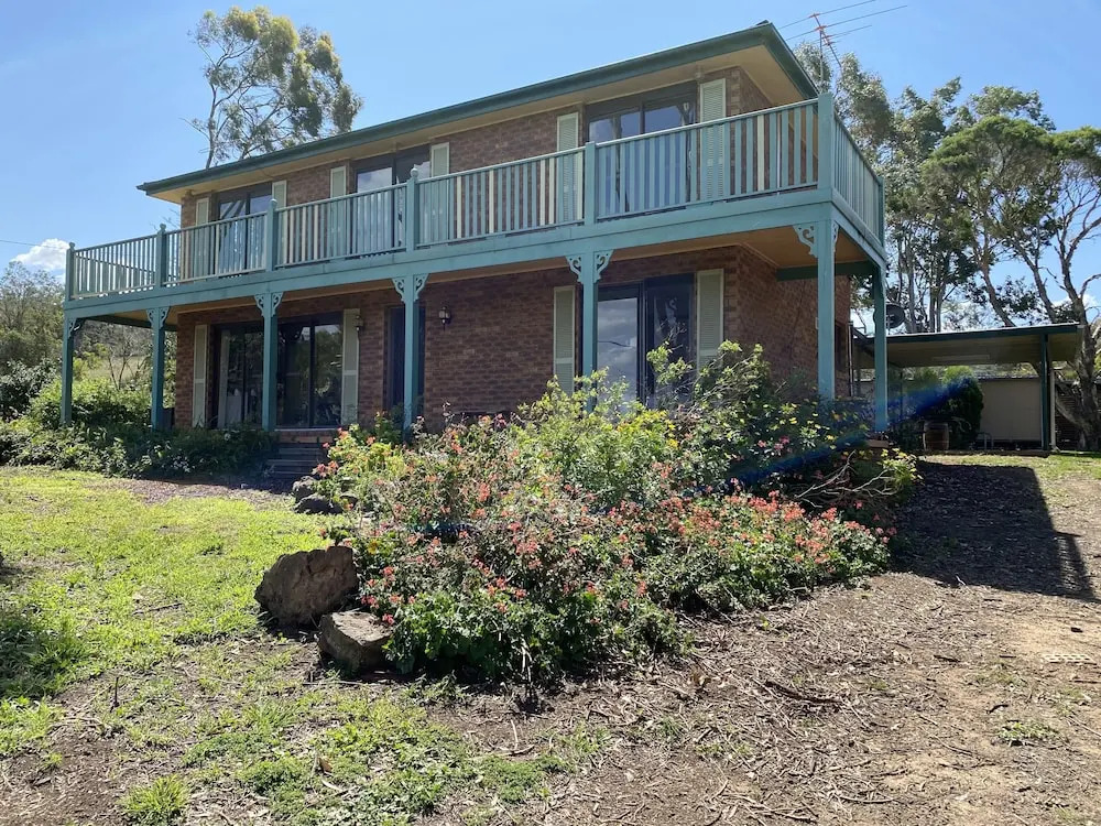 Hunter Homestead