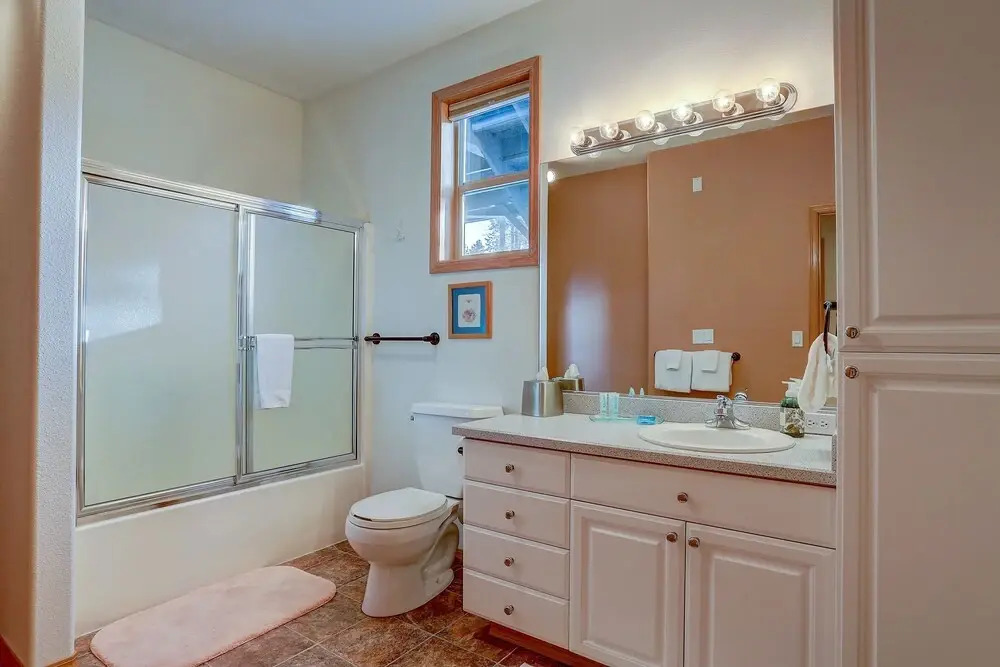18 Hickory Pet-friendly Home With Expansive View of Pines by Redawning
