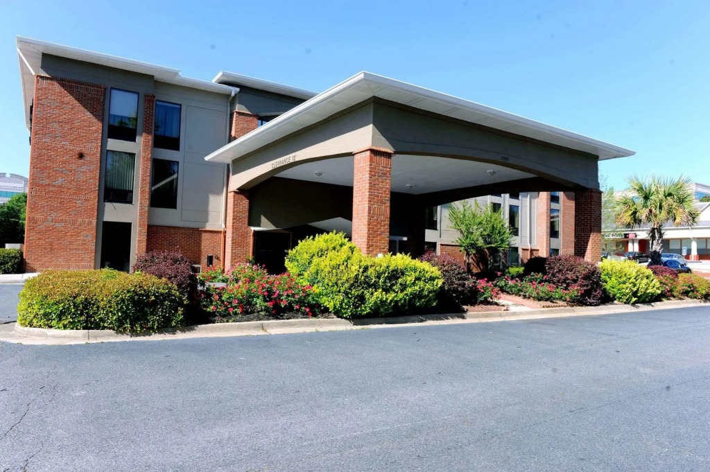 Spark by Hilton Alpharetta Roswell