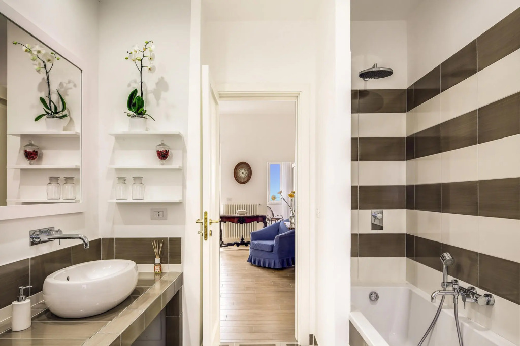 Casa Bianca in the Heart of the Town, Daily Housekeeping & Concierge