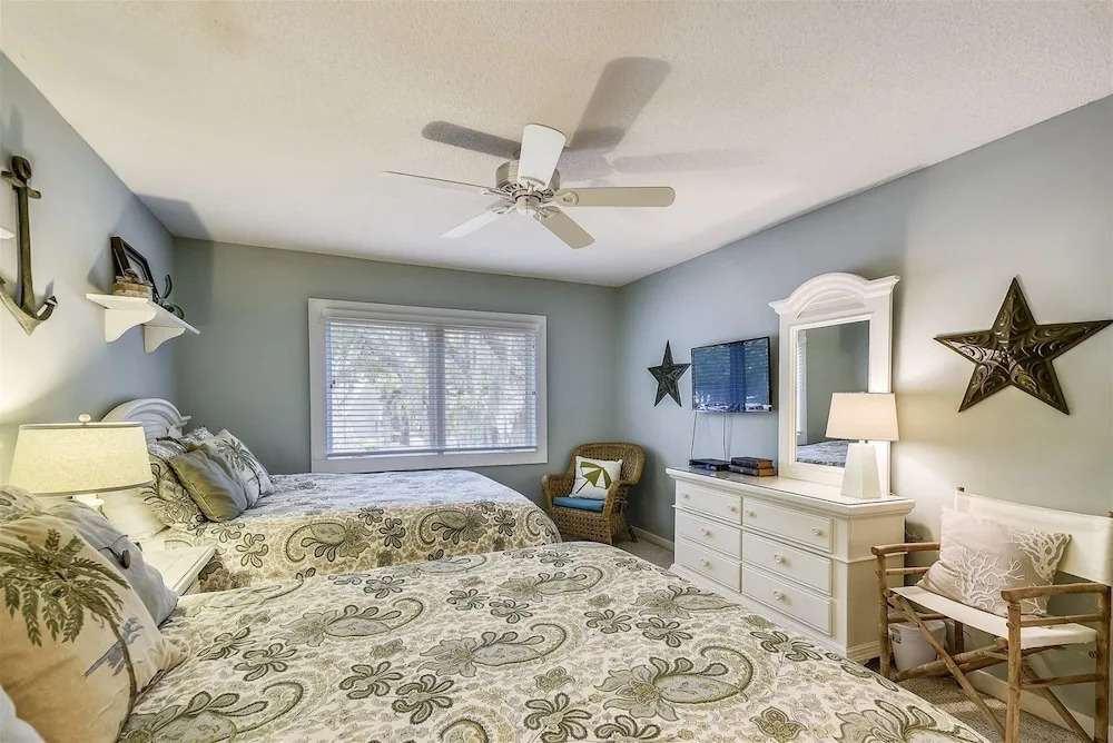 2314 Racquet Club Villa