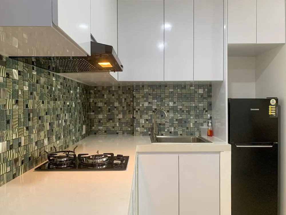 Nice And Strategic 2Br At 16Th Floor Daan Mogot City Apartment