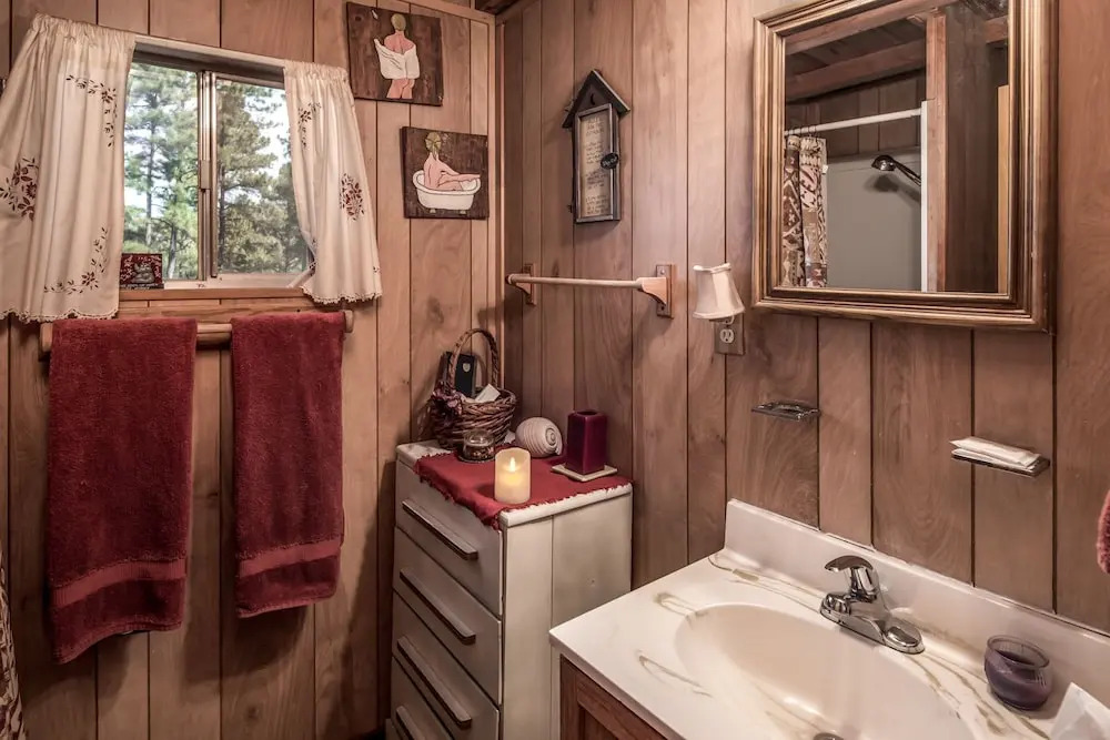 Four Miles - Two Bedroom Cabin