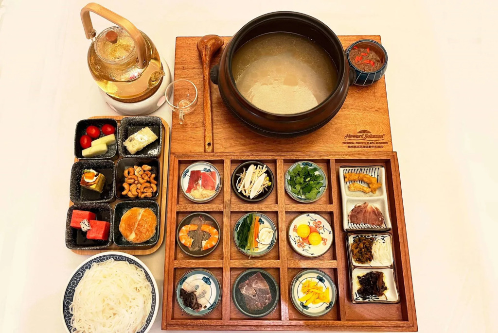 昆明呈贡南亚风情园豪生大酒店