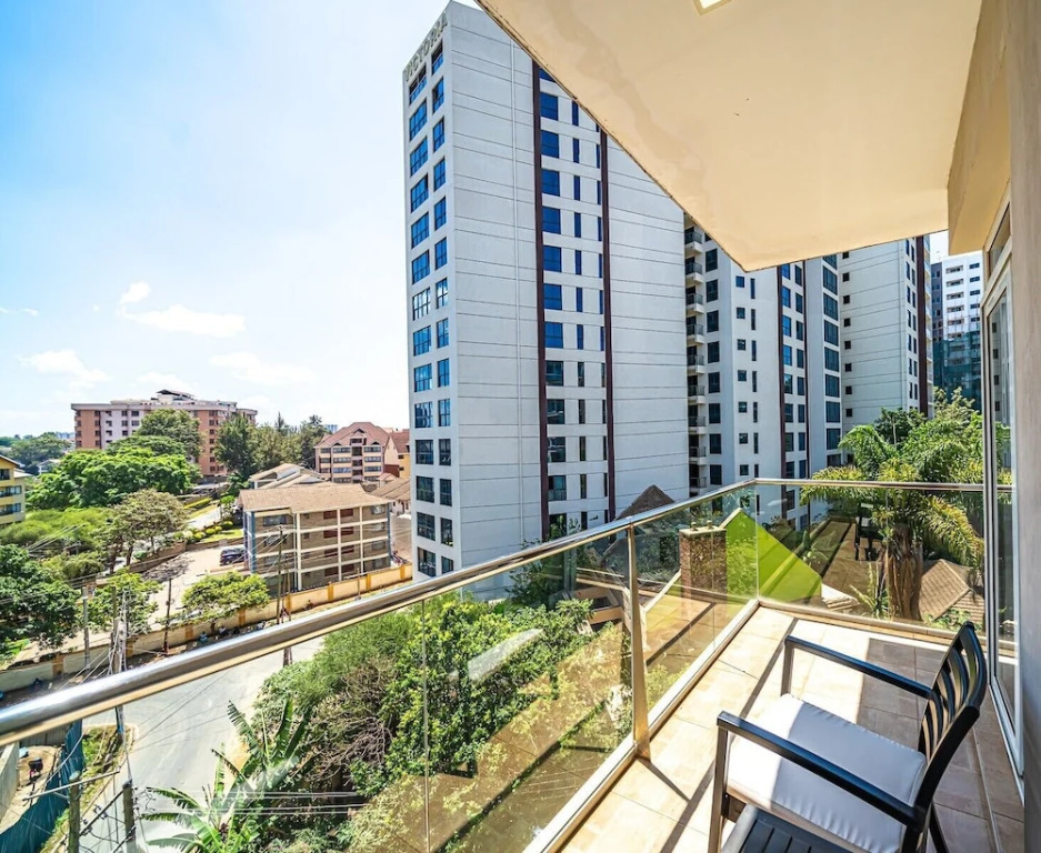 Lux Suites 37 on Kikambala Apartments