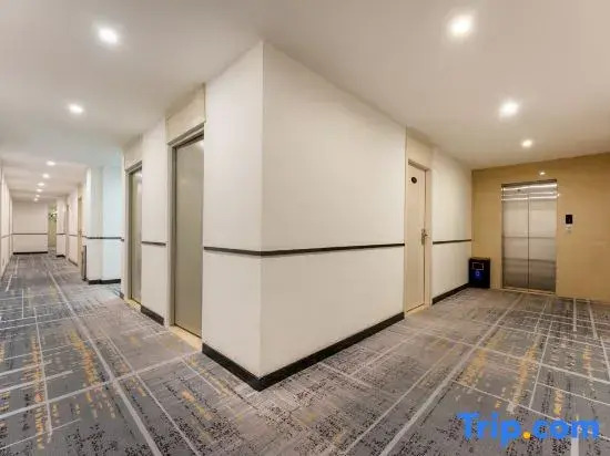 Huasheng Hotel - Guangzhou Sun Yat-sen University Lujiang Metro Station Branch