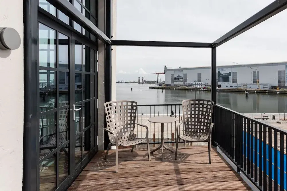 Hotel de Timmerfabriek I Kloeg Collection