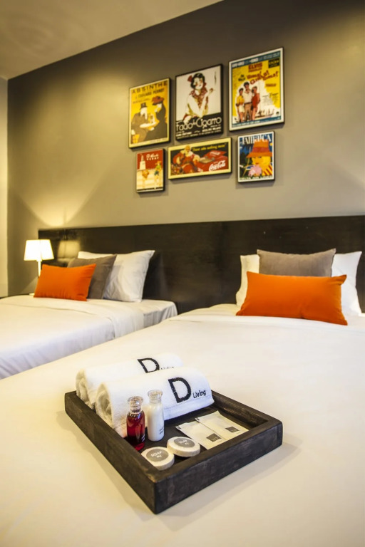 D Living Hotel