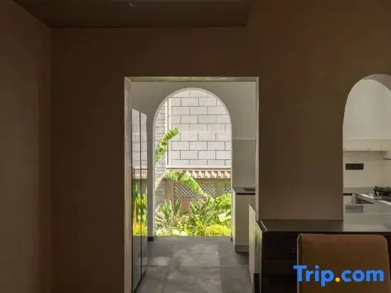 "Seaside·Dali Ocean View Garden Villa (Dali Airport & High-Speed Rail Station Branch)