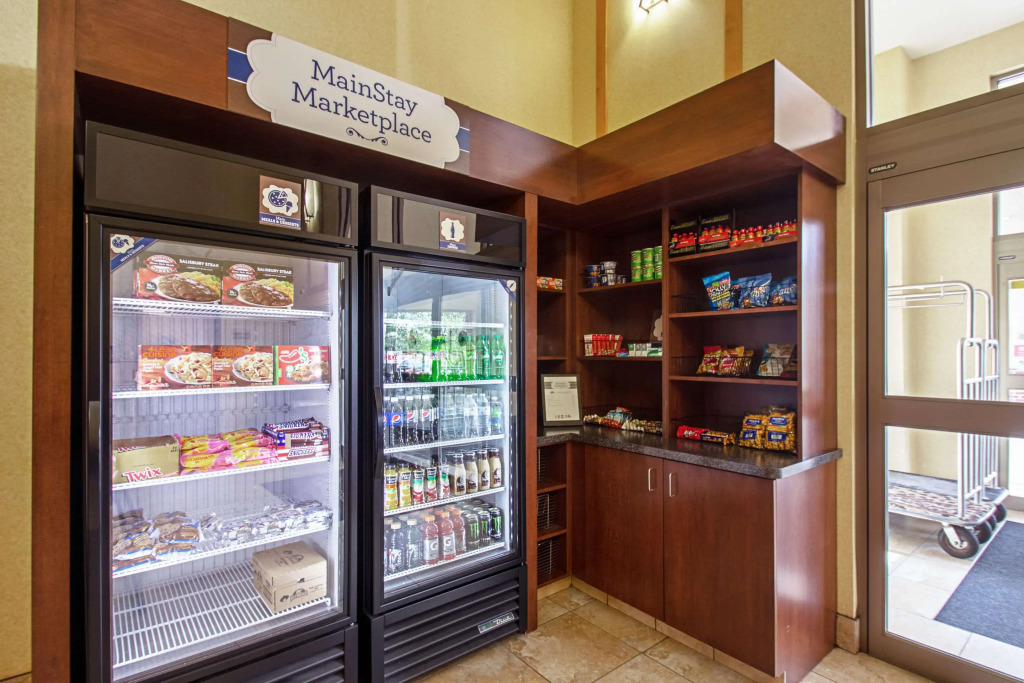 Sleep Inn & Suites Madison - Monona