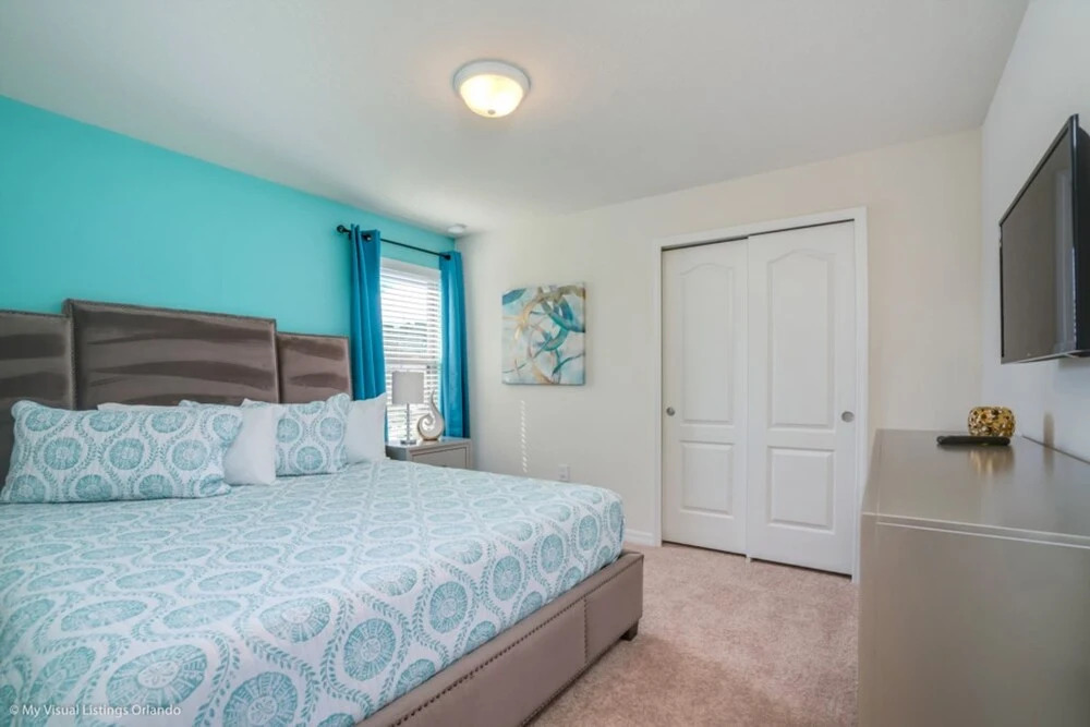 Windsor at Westside 8852cor