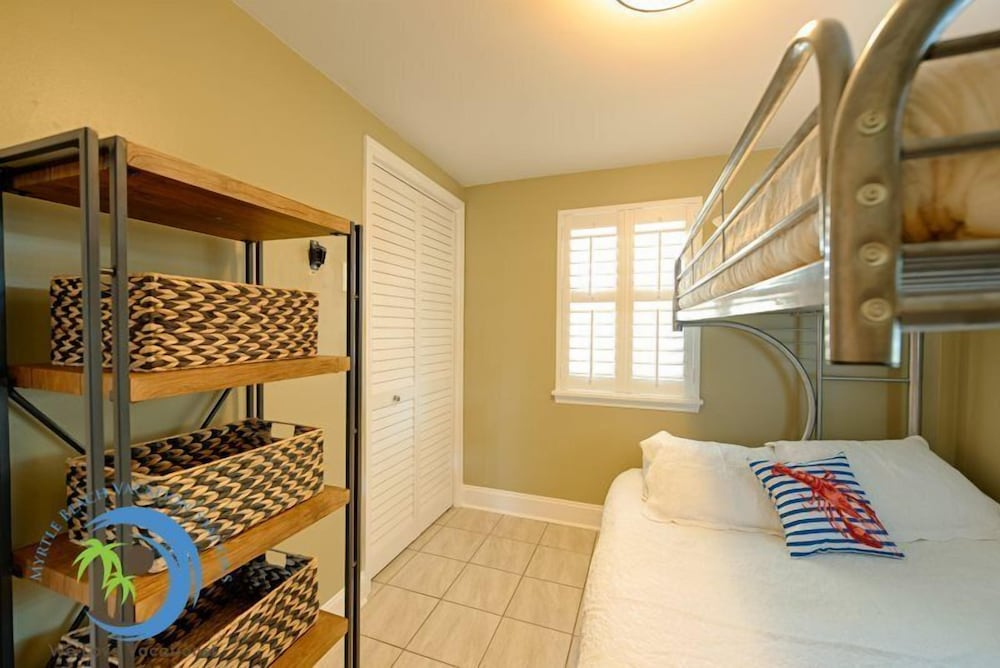 Windy Hill Villa 3 - Beach Charm