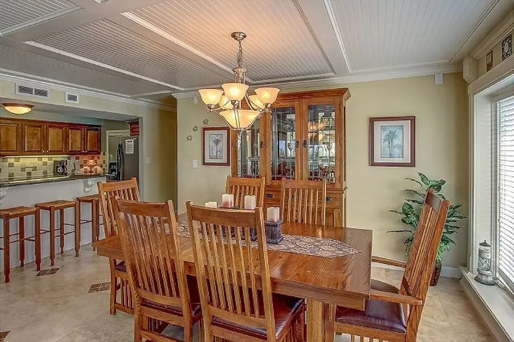 Shorewood Oceanfront - 2 & 3 Bedroom Villas