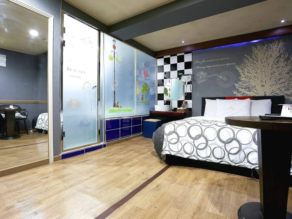 Shim Hotel