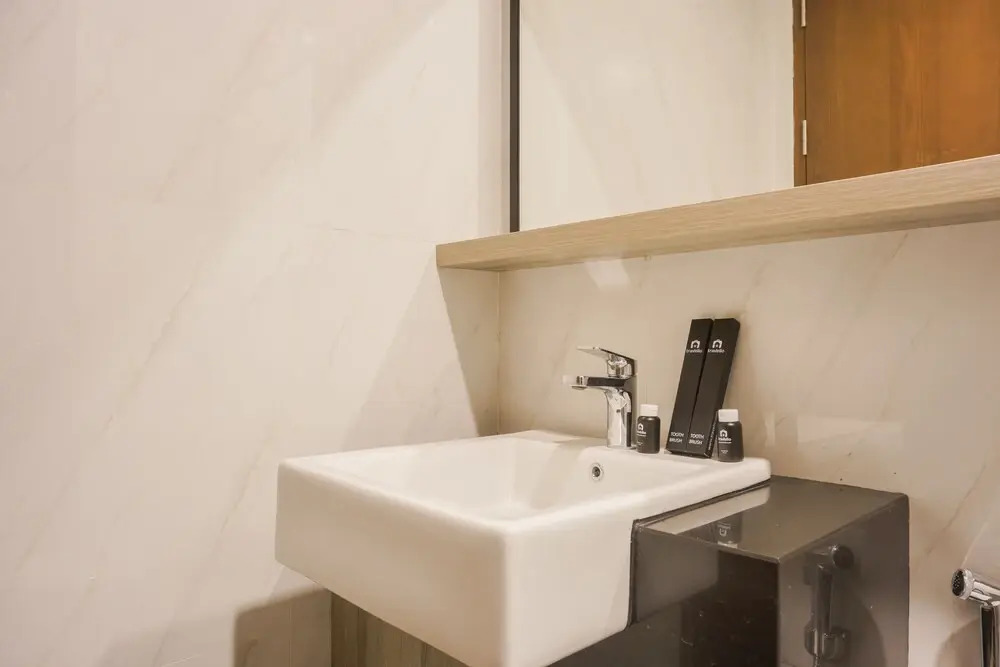 Stunning Studio at Ciputra World 2 Apartment