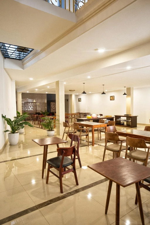 Le Centre Pleiku Hotel