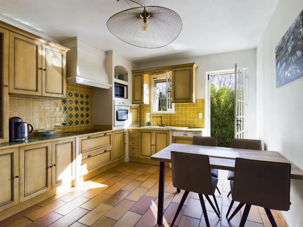 Maison Paradou, 6 pièces, 8 personnes - FR-1-599-35